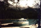 Maligne Lake, Bootsfahrt zu "Spirit Island"